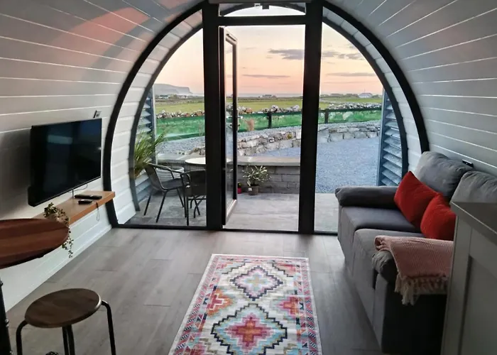 Chalet Hillside Hideaway *